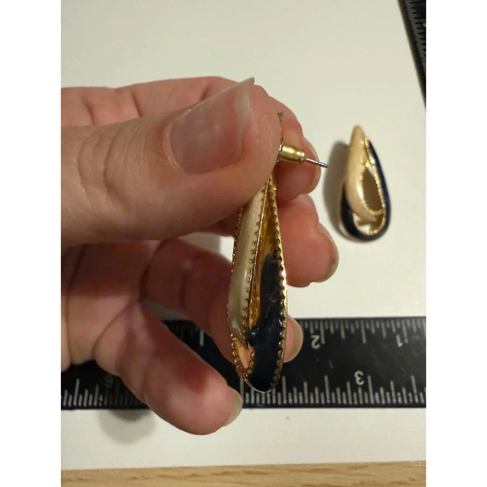 Vintage Navy Blue Cream Enamel Gold Tone Double Teardrop Dangle Post Earrings